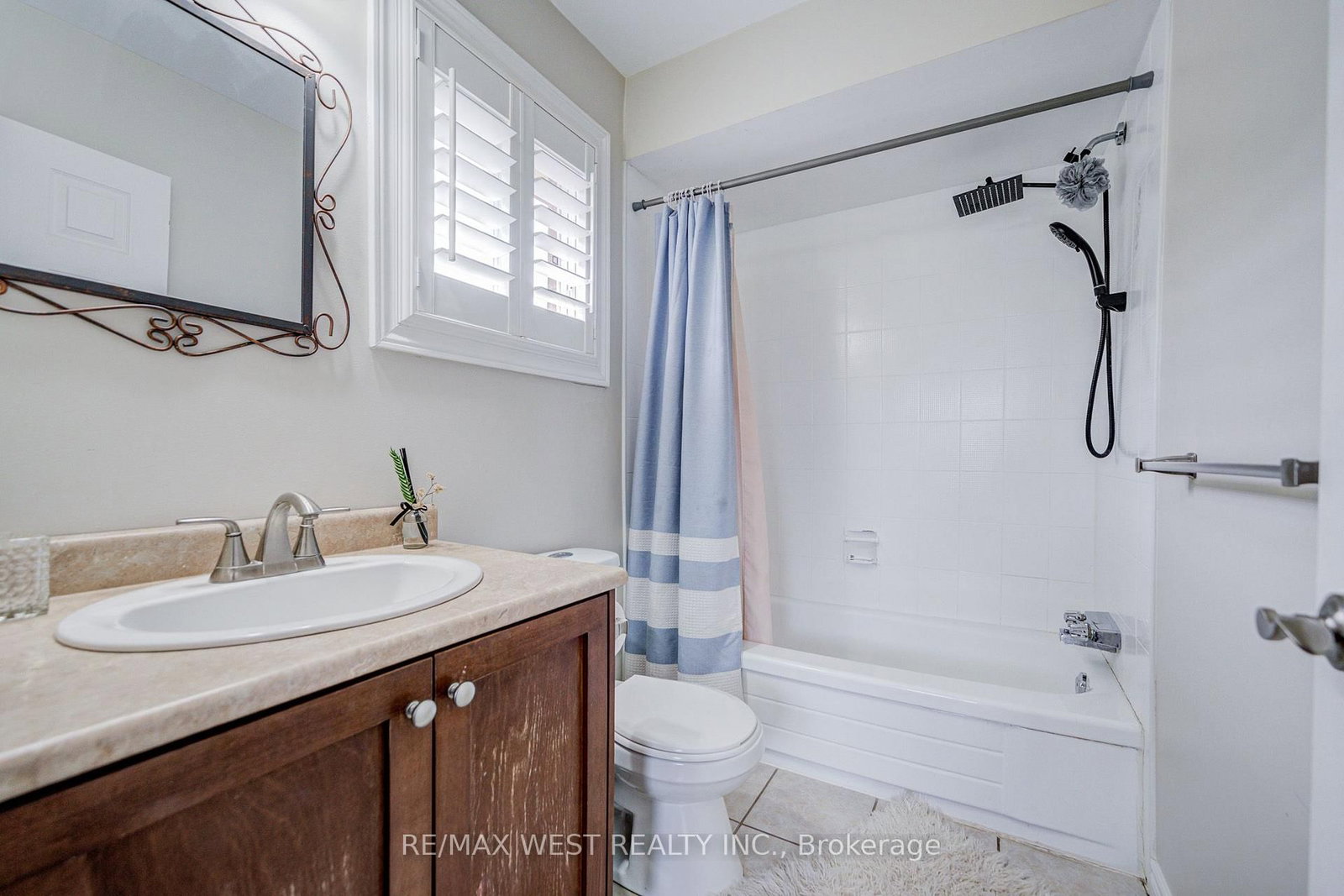 8 Ballycastle Crescent • Brampton, ON photo 27