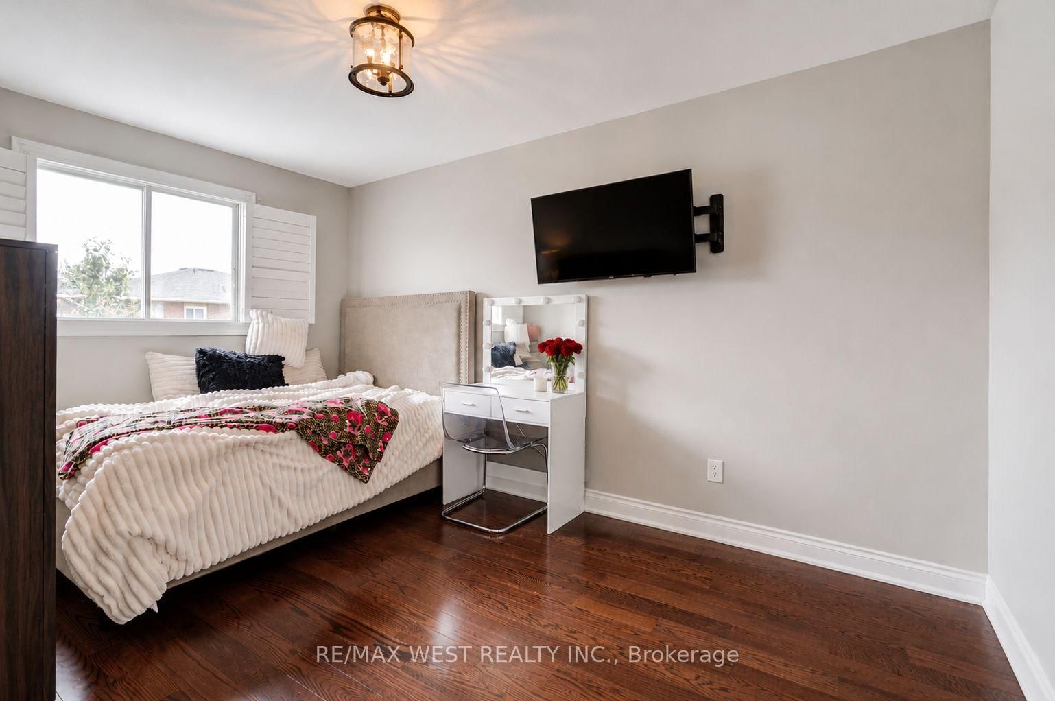 8 Ballycastle Crescent • Brampton, ON photo 29