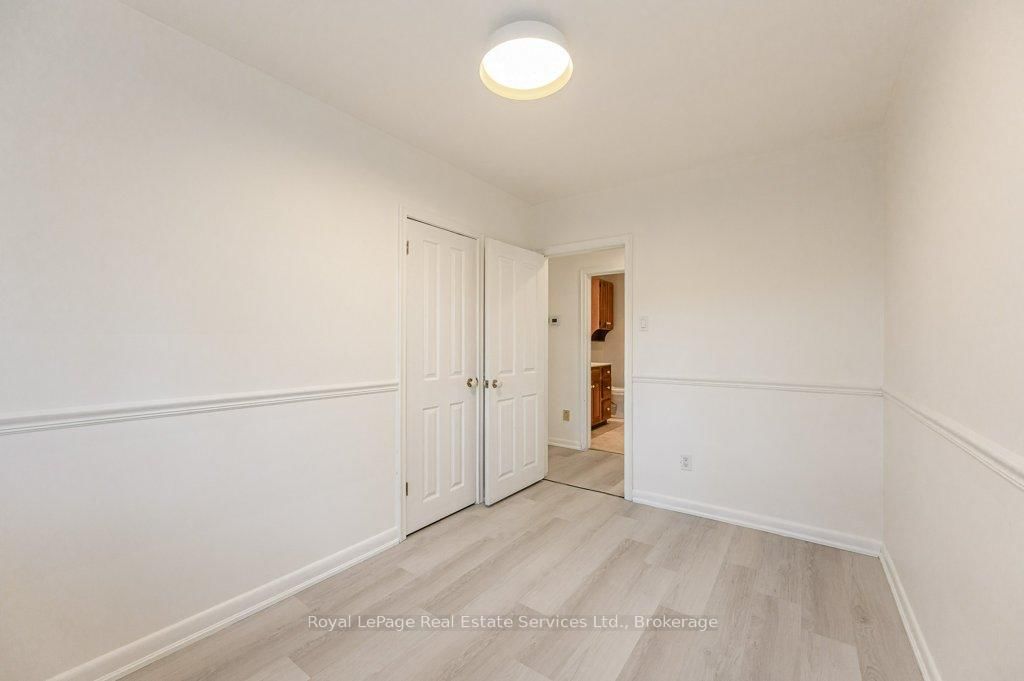 349 Wedgewood Oakville,ON L6J 4R6 — Photo 22