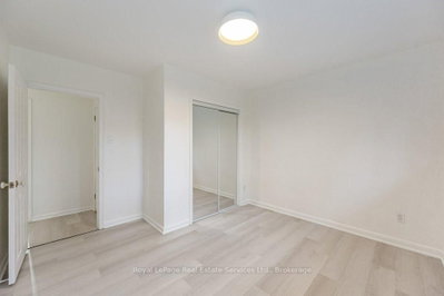 349 Wedgewood Oakville,ON L6J 4R6 — Photo 25