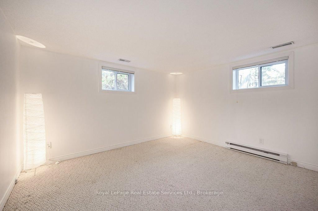 349 Wedgewood Oakville,ON L6J 4R6 — Photo 31
