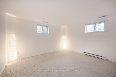 349 Wedgewood Oakville,ON L6J 4R6 — Photo 31