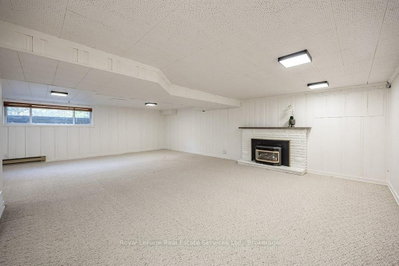 349 Wedgewood Oakville,ON L6J 4R6 — Photo 34