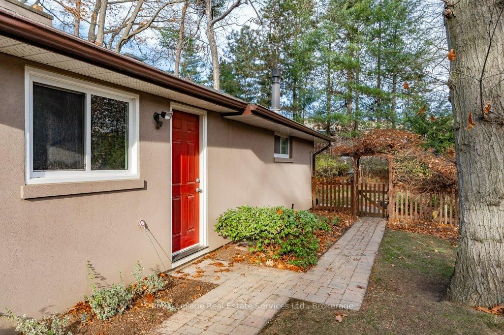 349 Wedgewood Oakville,ON L6J 4R6 — Photo 37