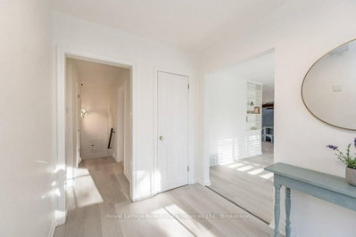 349 Wedgewood Oakville,ON L6J 4R6 — Photo 6