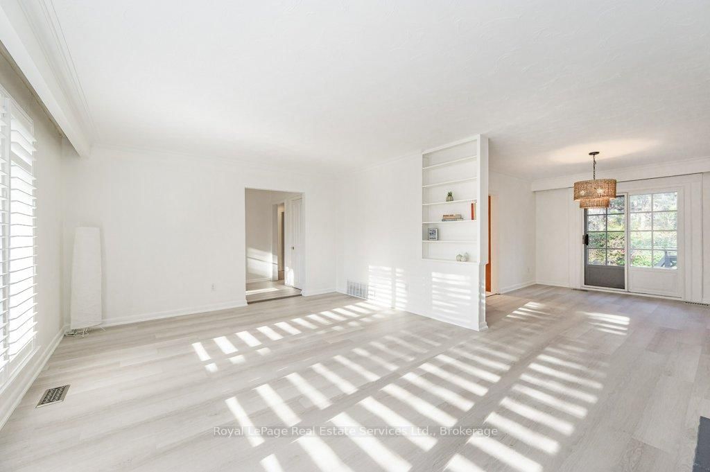 349 Wedgewood Oakville,ON L6J 4R6 — Photo 9