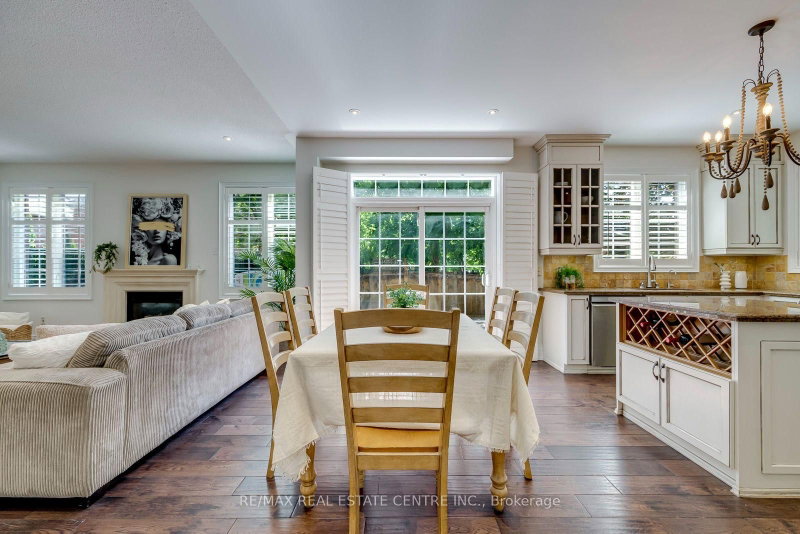 290 Duskywing Oakville,ON L6L 6X6 — Photo 16
