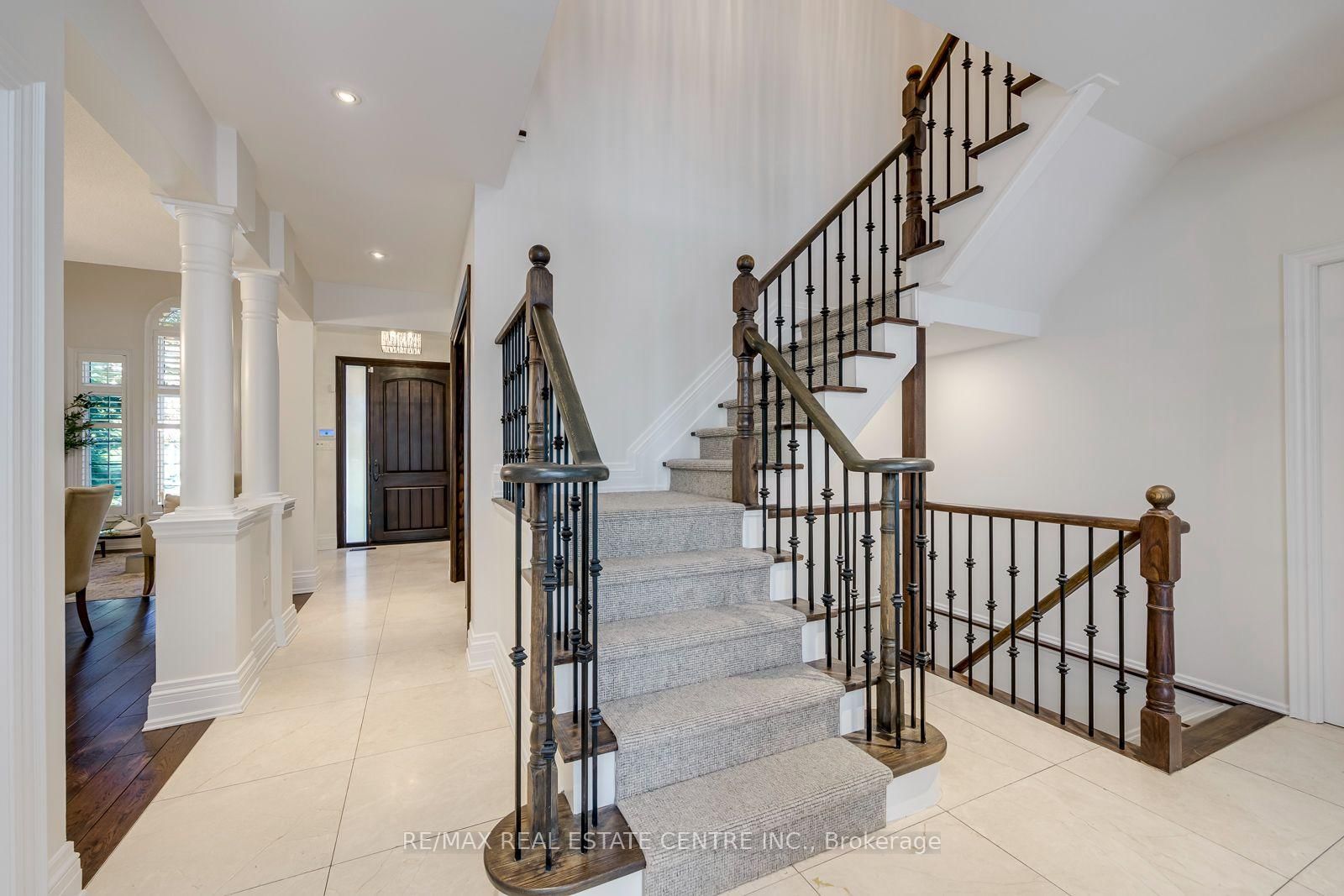 290 Duskywing Oakville,ON L6L 6X6 — Photo 20