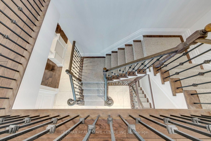 290 Duskywing Oakville,ON L6L 6X6 — Photo 21