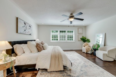 290 Duskywing Oakville,ON L6L 6X6 — Photo 24