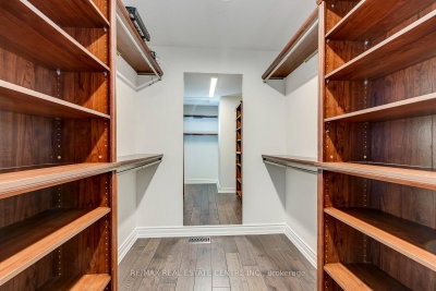 290 Duskywing Oakville,ON L6L 6X6 — Photo 27