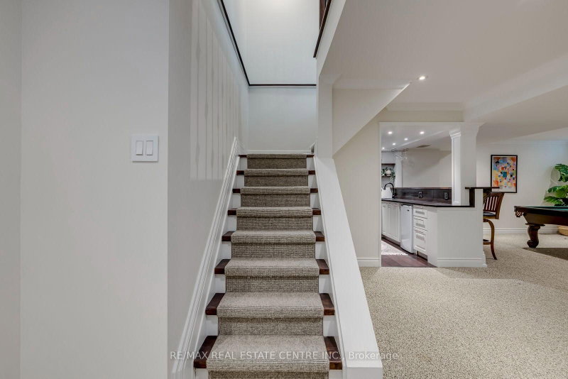 290 Duskywing Oakville,ON L6L 6X6 — Photo 36