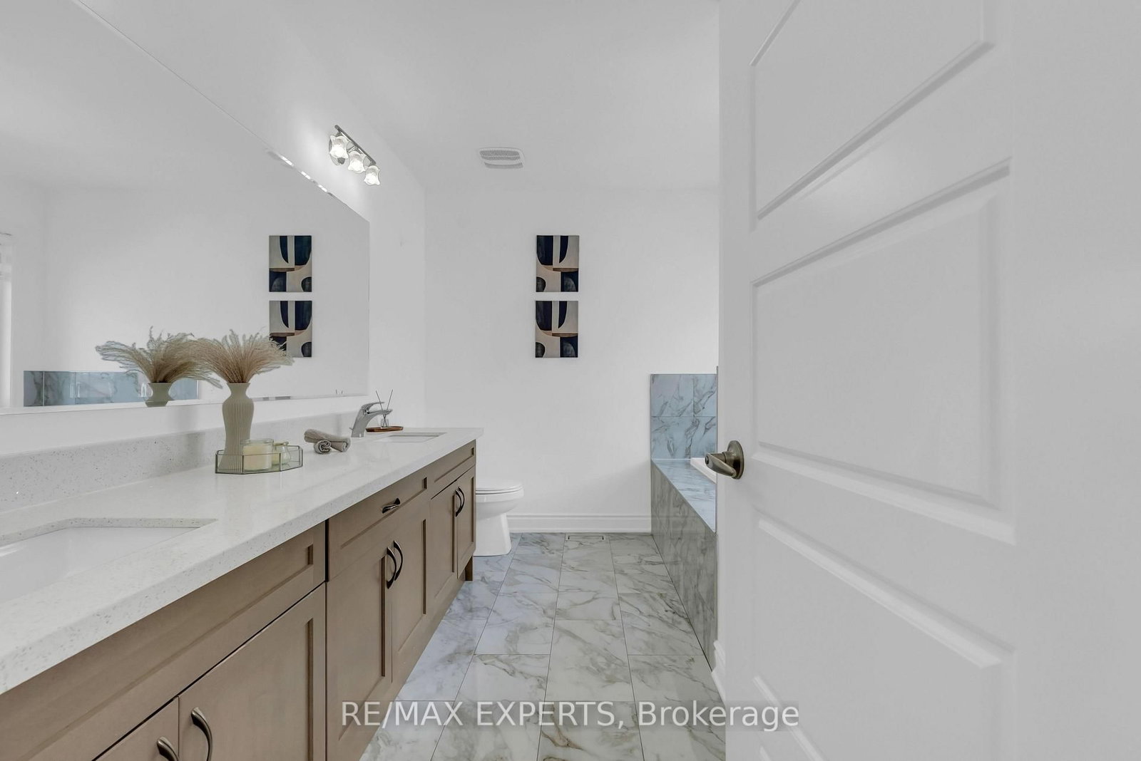 1253 Duignan Crescent • Milton, ON photo 26