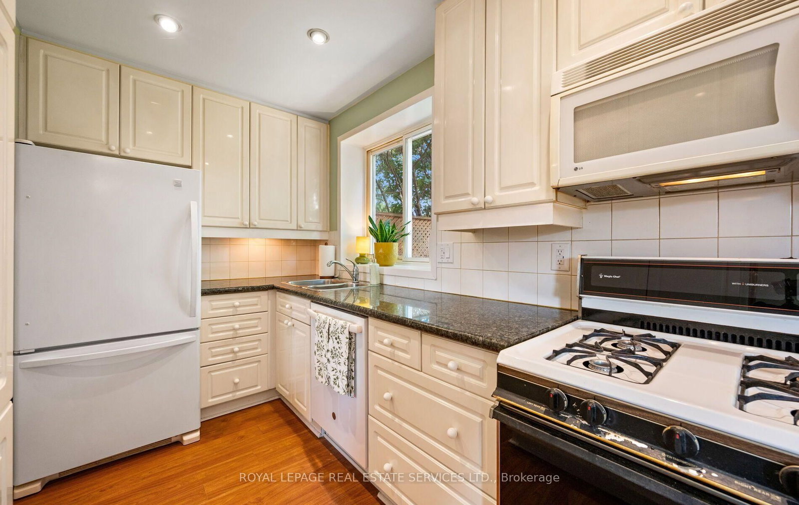 20 Glengrove Court • Brampton, ON photo 19