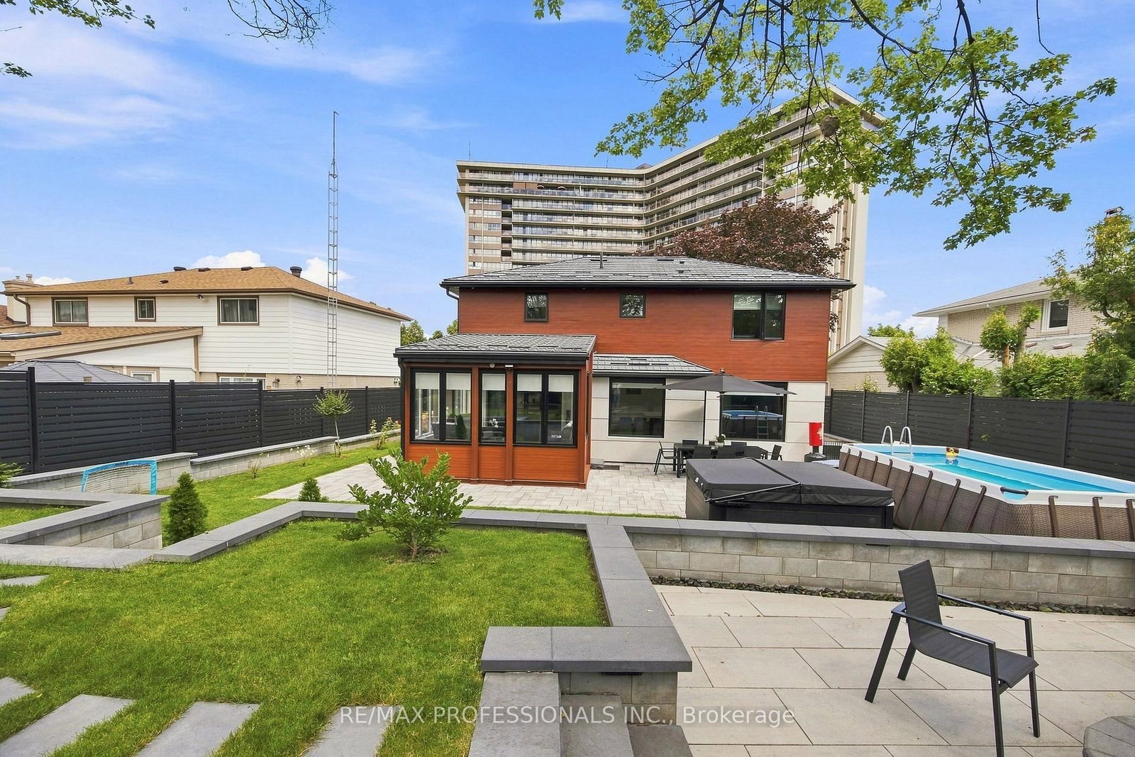 3328 Riverspray Crescent • Mississauga, ON photo 38