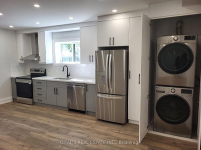 Detached House for lease at Main Floor-195 Oakmount Road, Toronto, Ontario, M6P 2N1 - High Park North - MLS: W13691690