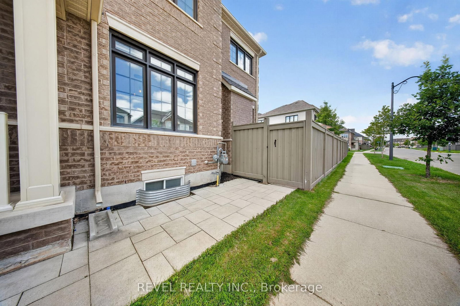 455 Ramsey Place • Milton, ON photo 39