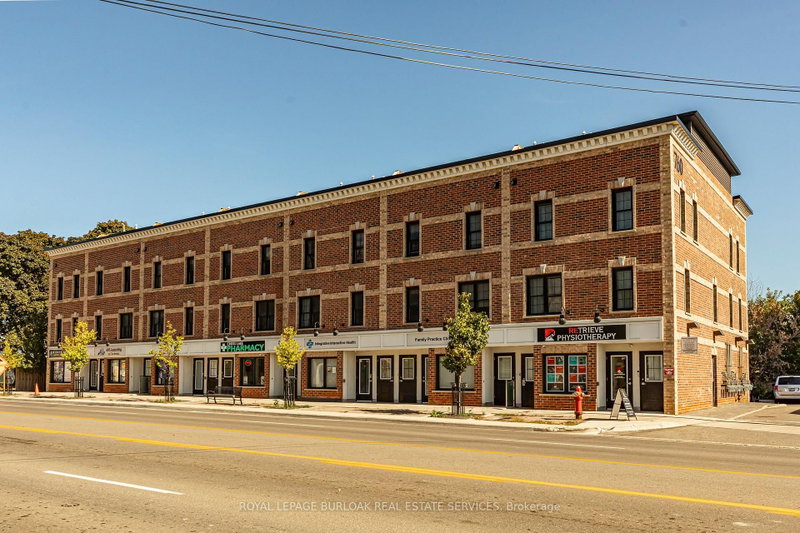 home for sale on 201-760 Lakeshore Road E