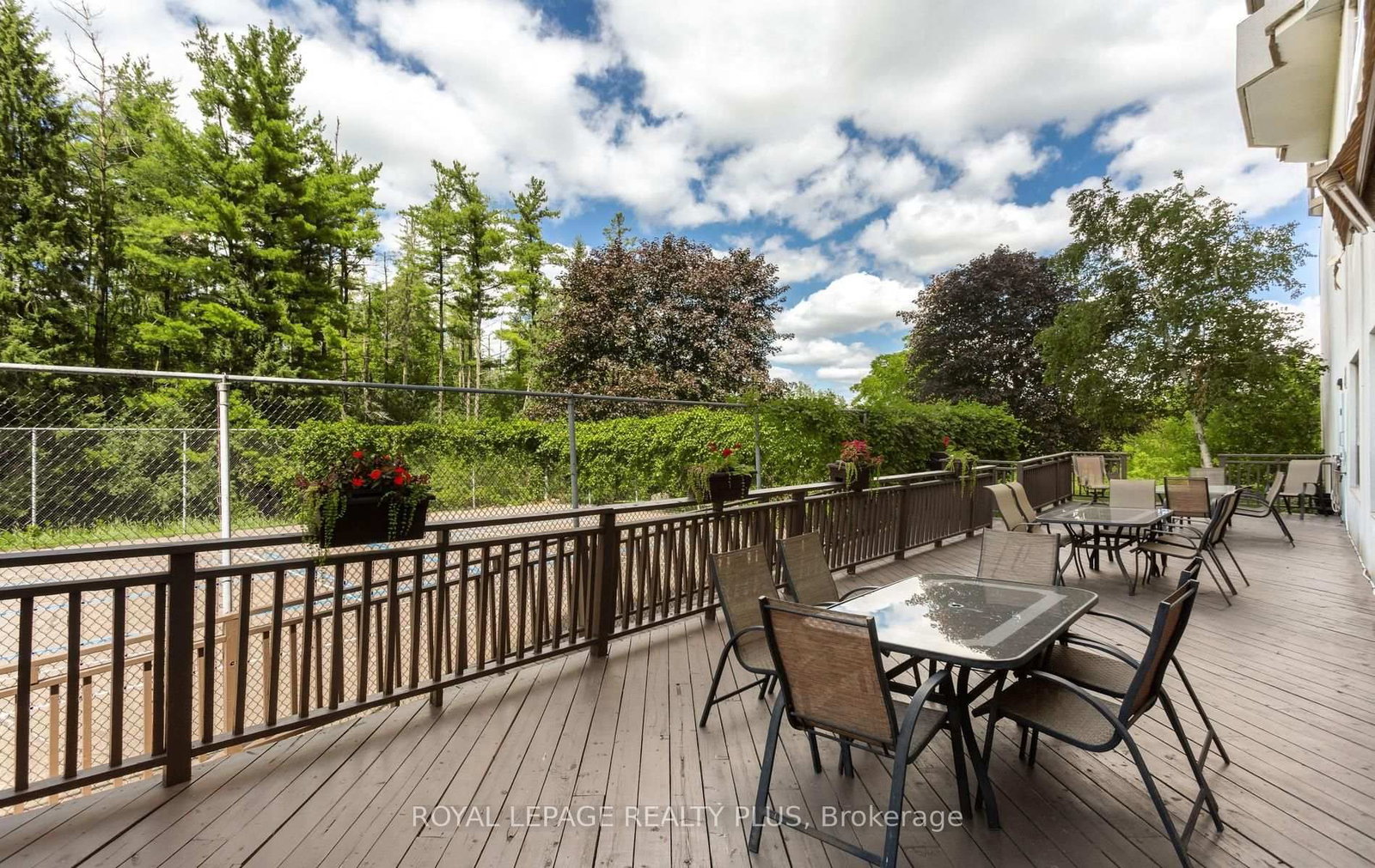 20 MCFARLANE Drive • #1610 • Halton Hills, ON photo 32