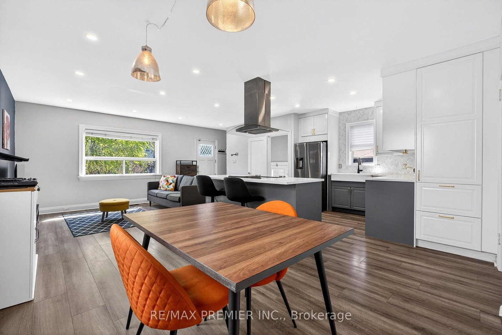 154 Fifth Street • Toronto, ON photo 10
