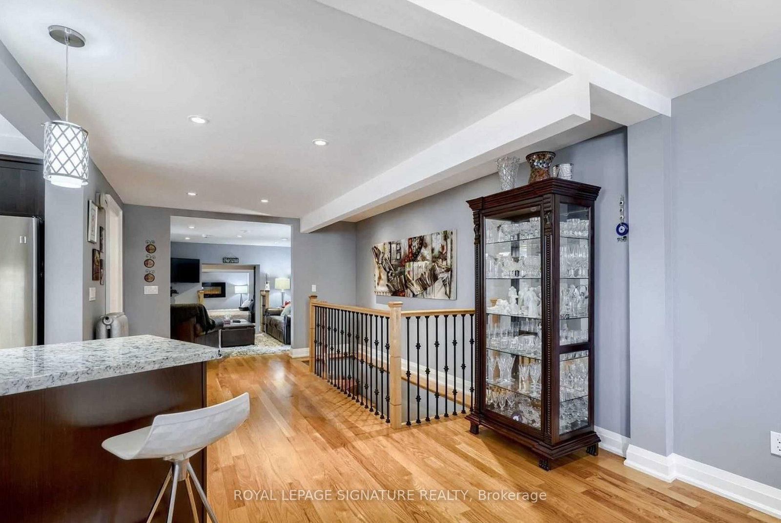 23 Abbs Street • Toronto, ON photo 5