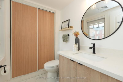 5035 9 Mississauga,ON L5M 0E5 — Photo 11