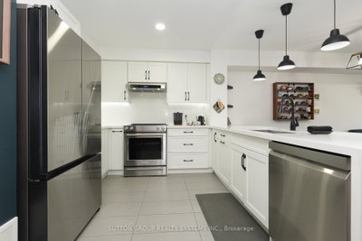 5035 9 Mississauga,ON L5M 0E5 — Photo 8