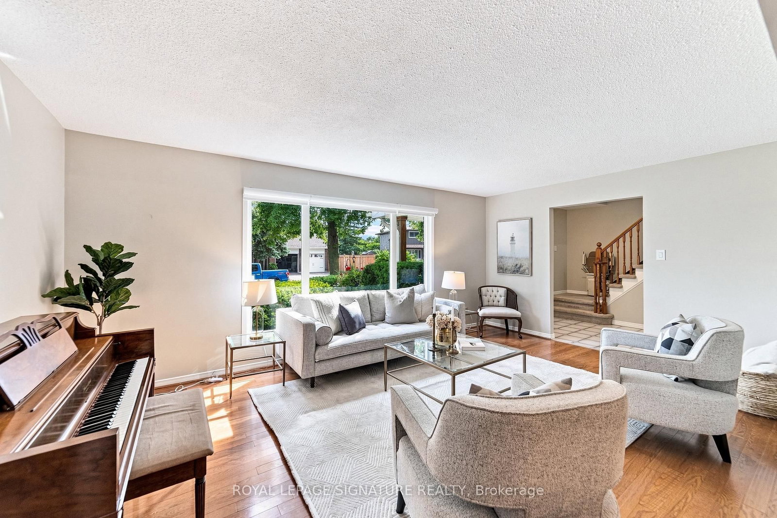1385 Highgate Court • Oakville, ON photo 21