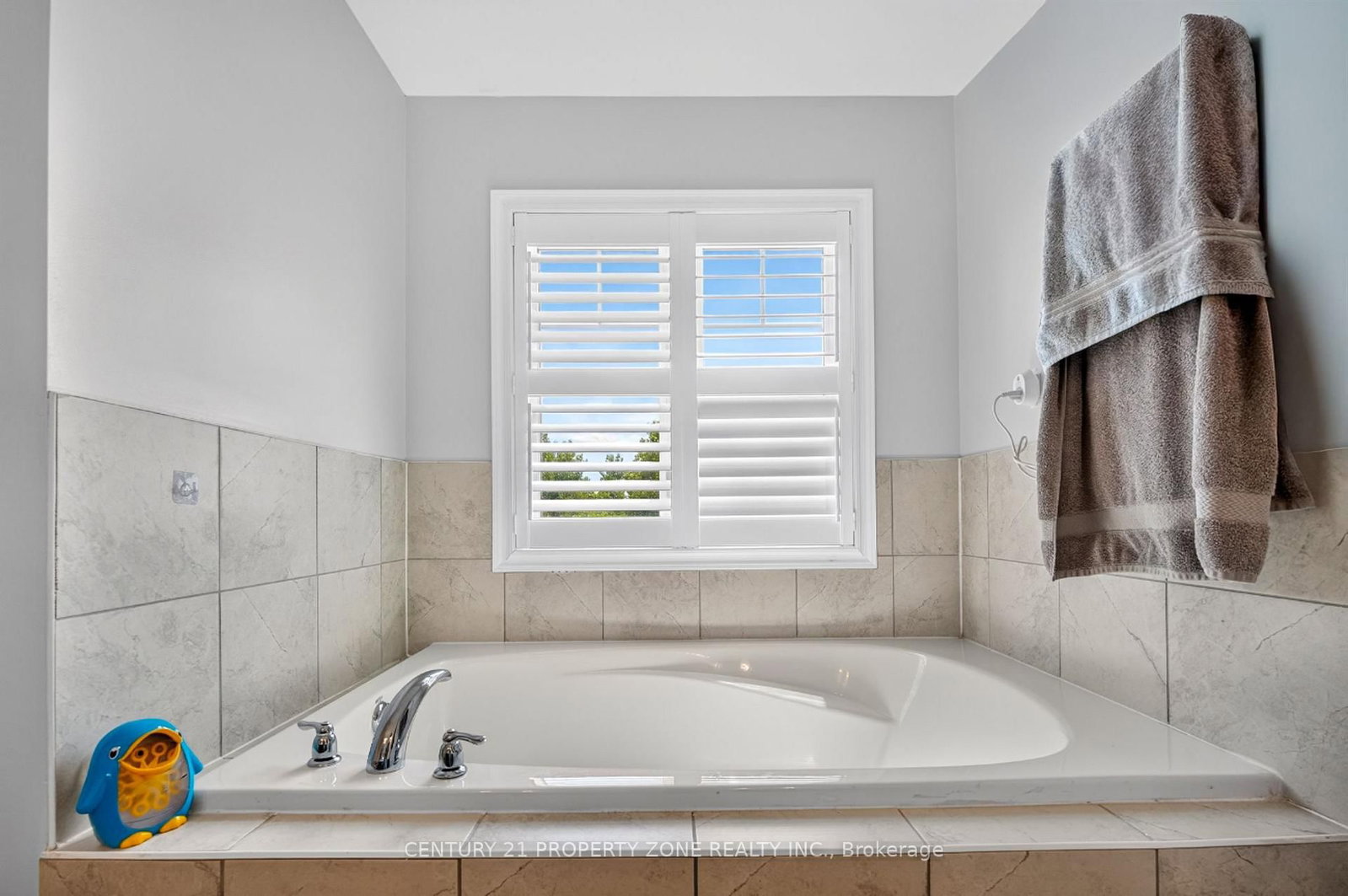 114 Mincing Trail • Brampton, ON photo 25