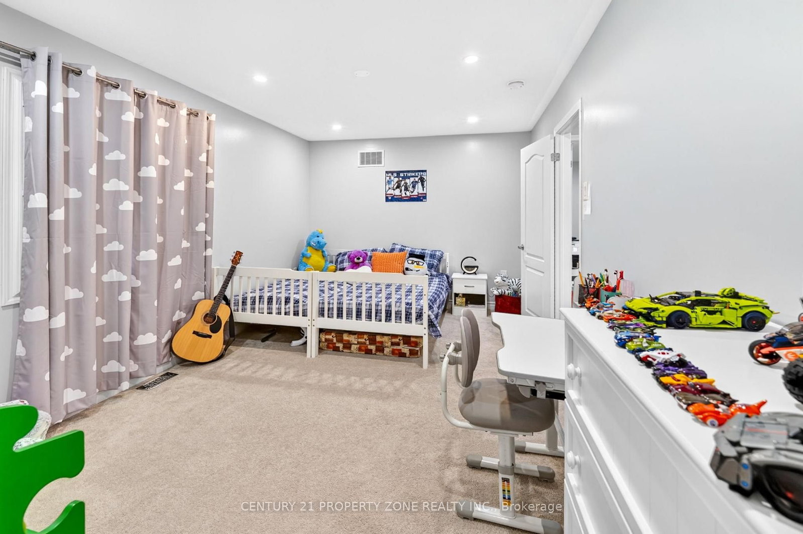 114 Mincing Trail • Brampton, ON photo 31