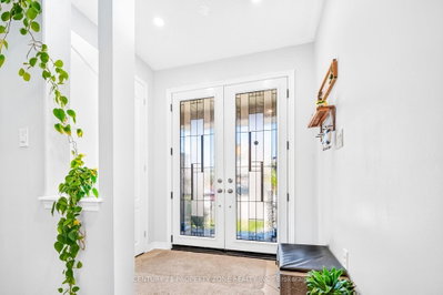 114 Mincing Trail • Brampton, ON photo 5