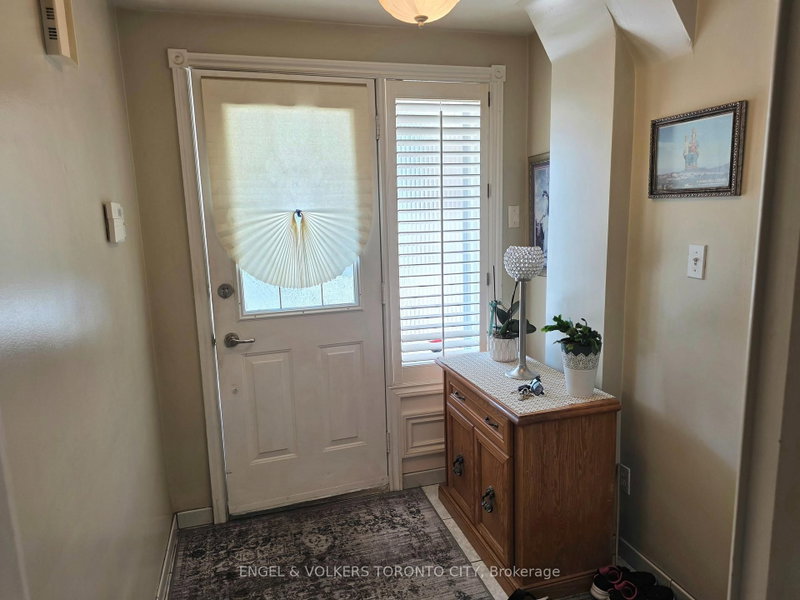 Lower - 130 Shoreham Drive