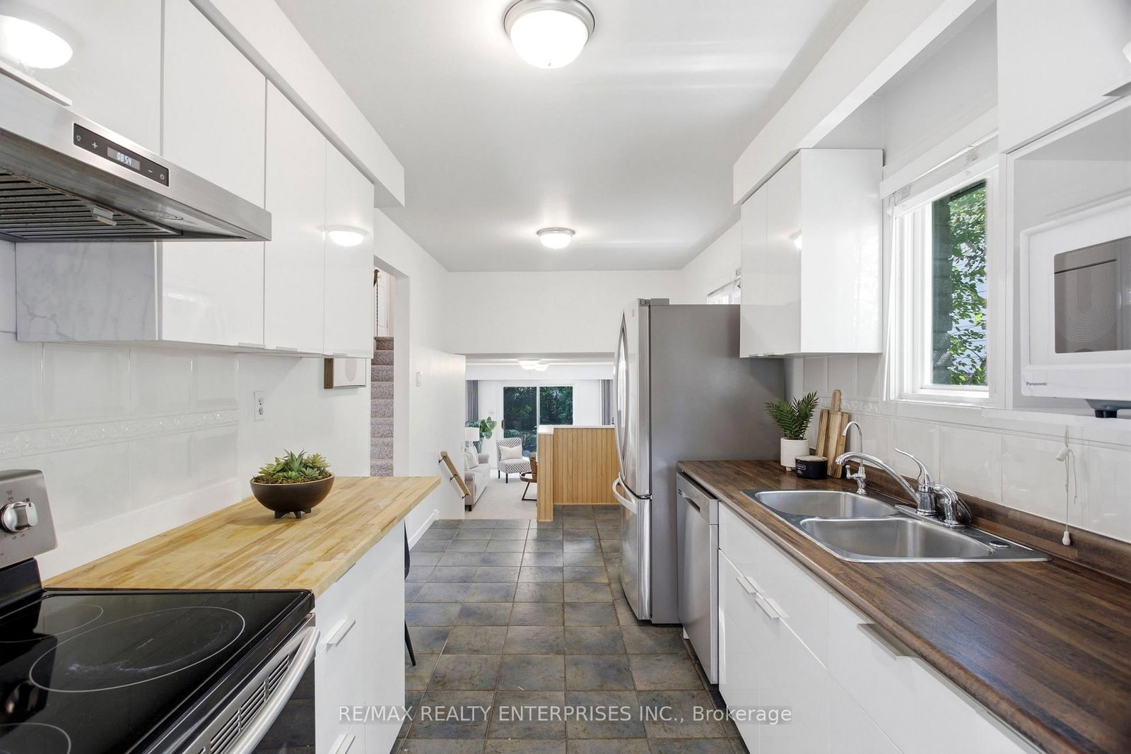 2956 Windjammer Road • Mississauga, ON photo 12
