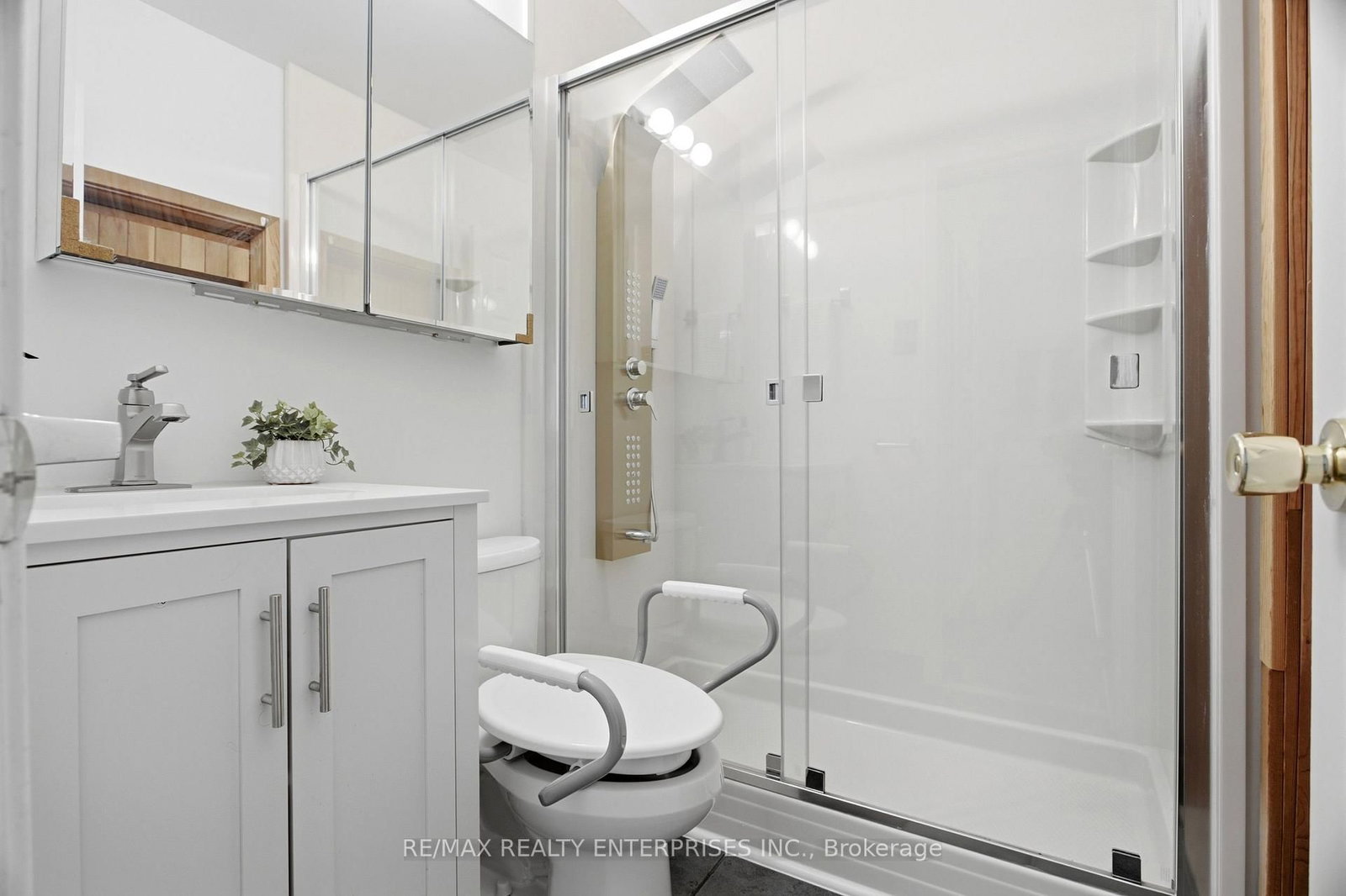 2956 Windjammer Road • Mississauga, ON photo 18