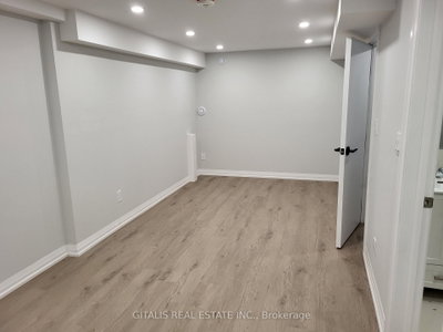 Detached House for lease at B2-195 Oakmount Road, Toronto, Ontario, M6P 2N1 - High Park North - MLS: W13692084
