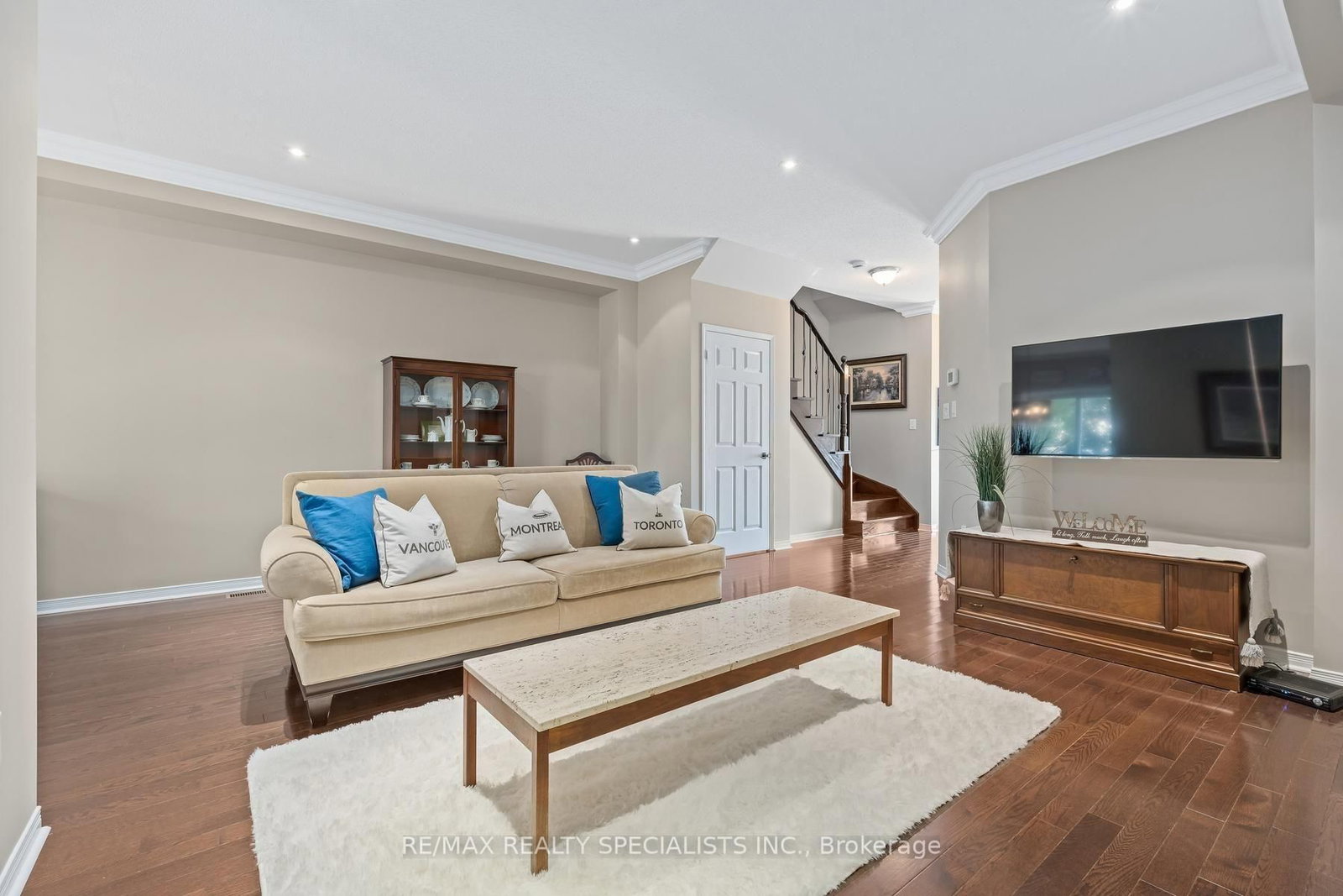 28 Chetholme Place • Halton Hills, ON photo 10