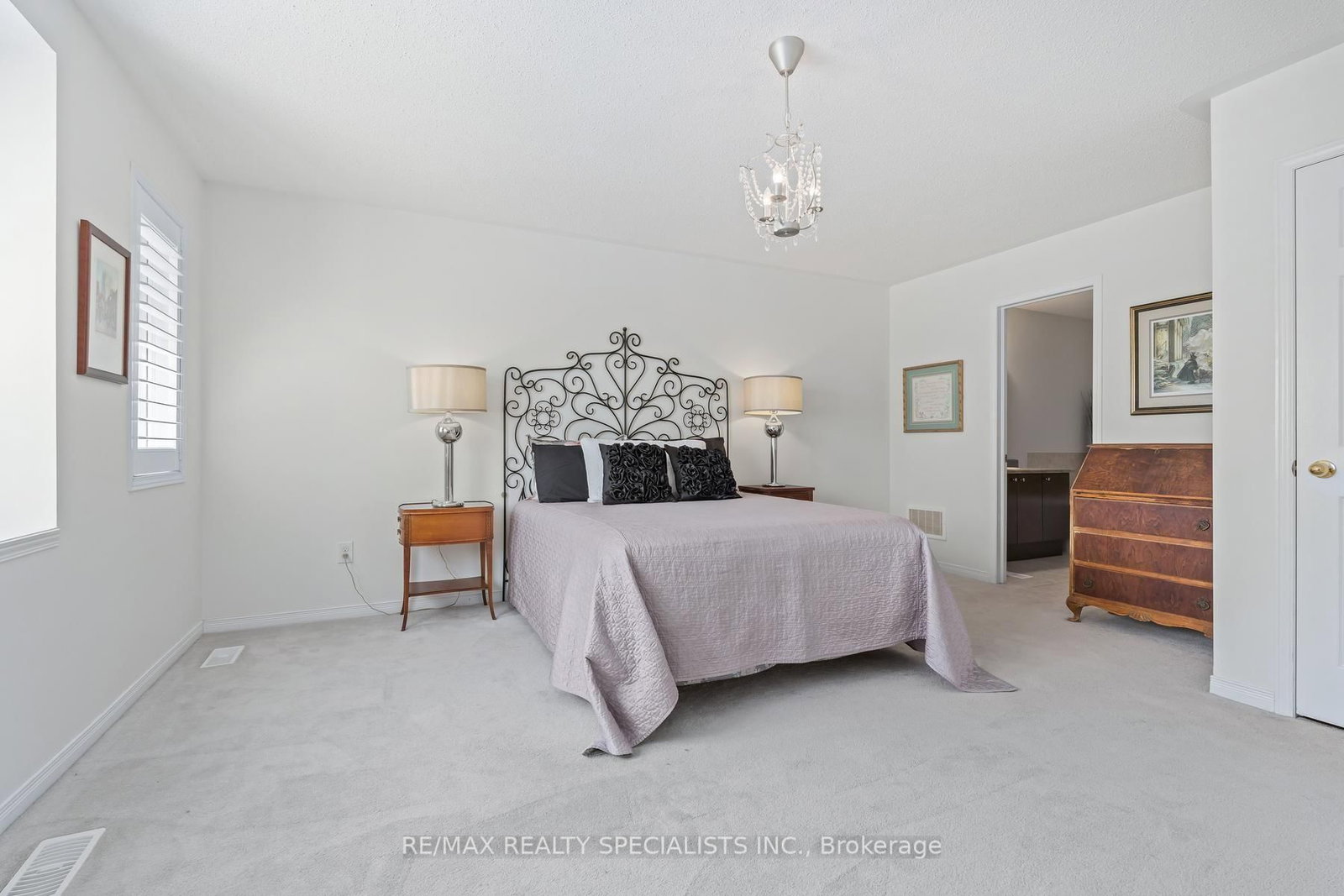 28 Chetholme Place • Halton Hills, ON photo 21