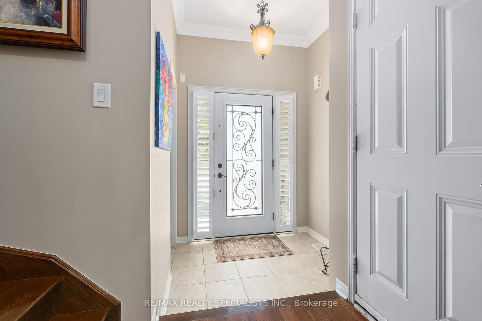 28 Chetholme Place • Halton Hills, ON photo 3