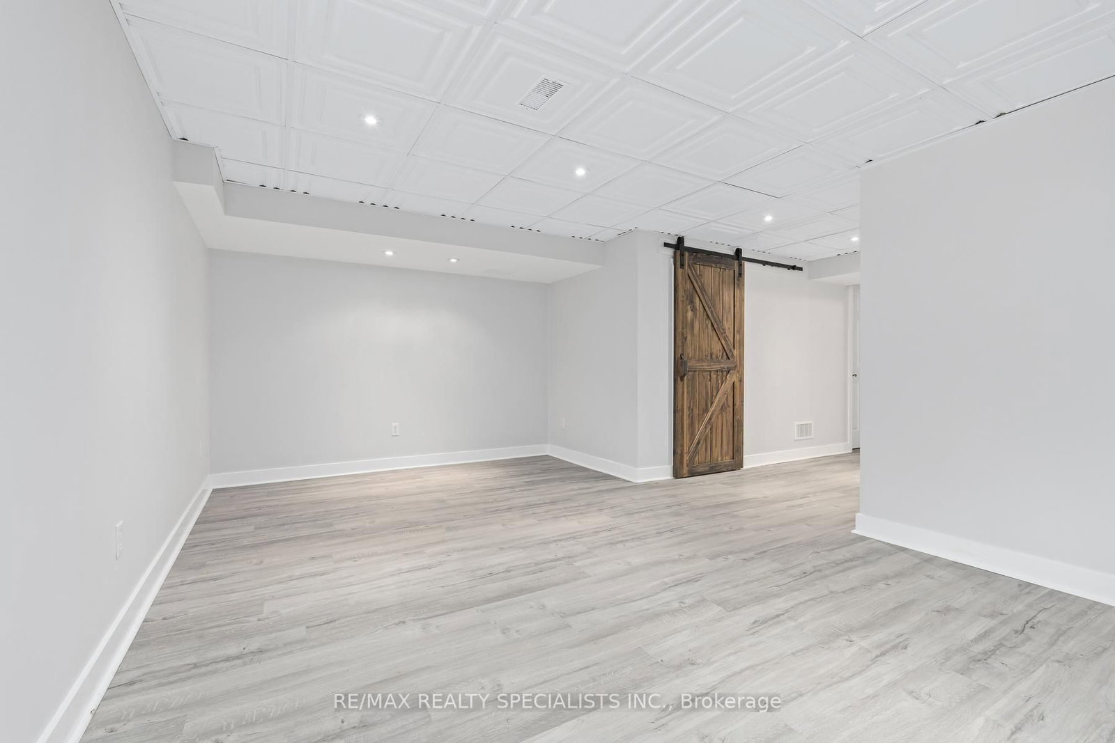 28 Chetholme Place • Halton Hills, ON photo 31