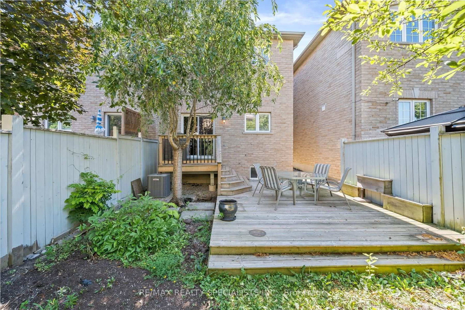 28 Chetholme Place • Halton Hills, ON photo 37
