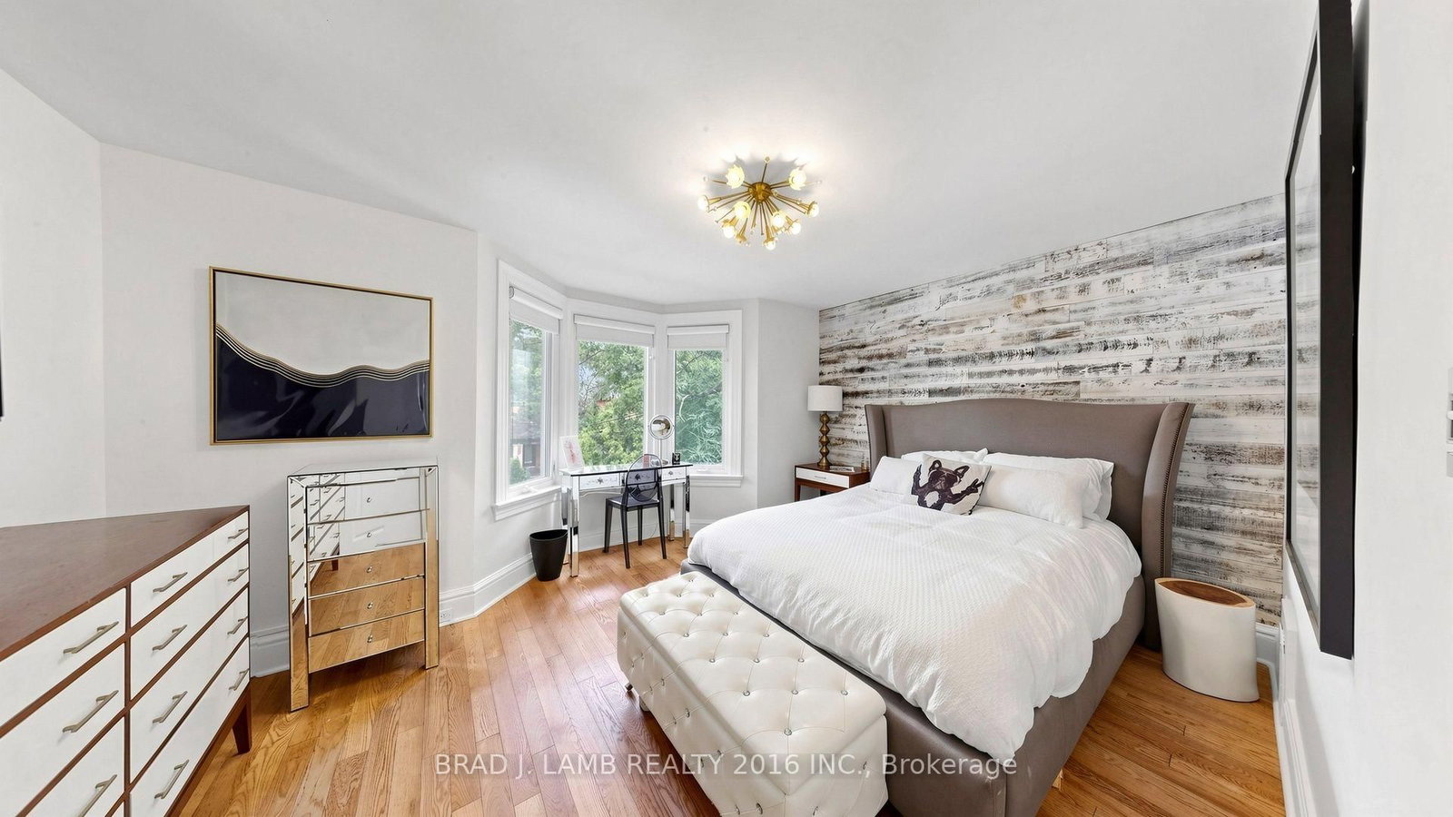154 Fairview Avenue • Toronto, ON photo 11