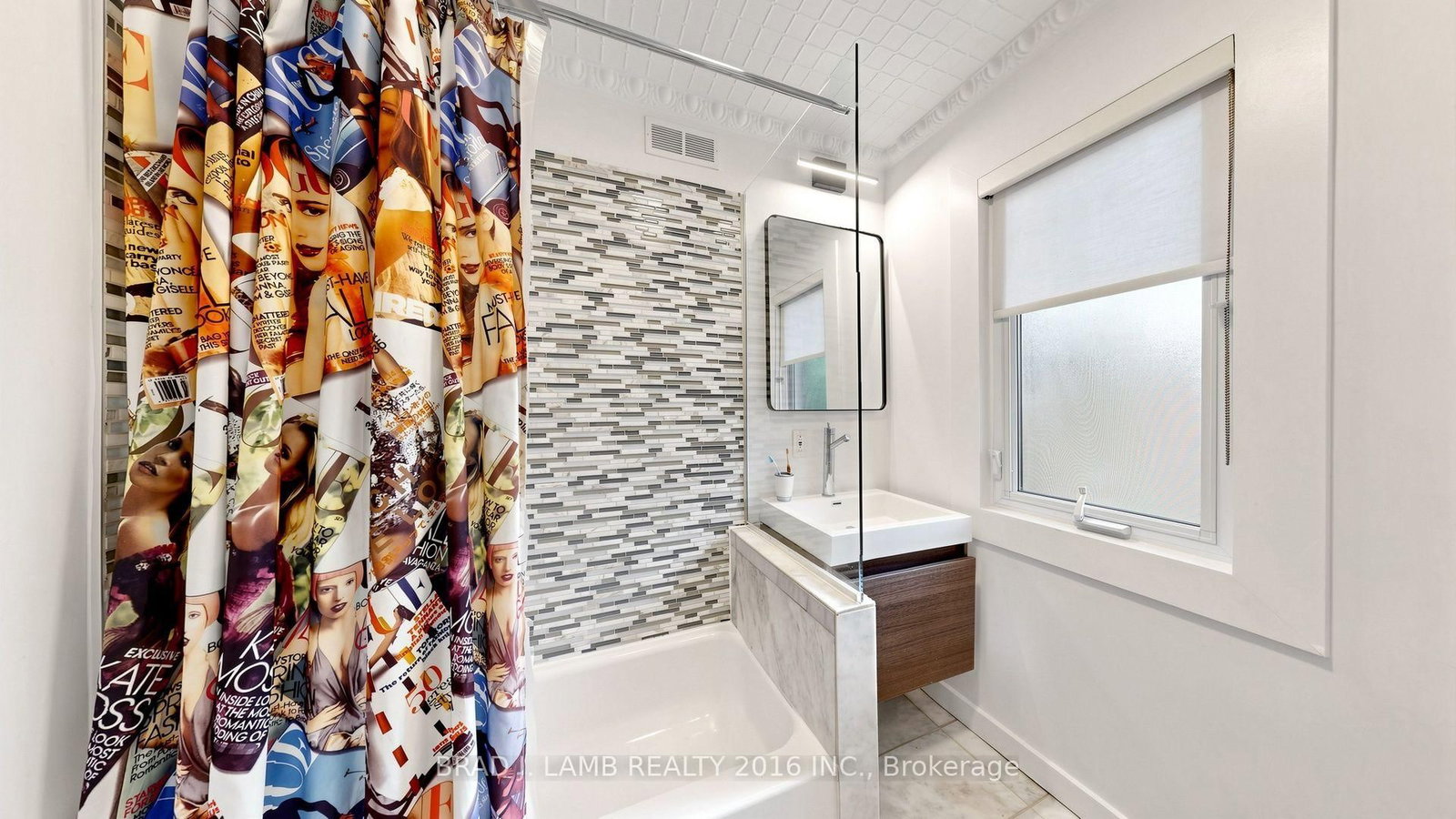 154 Fairview Avenue • Toronto, ON photo 15