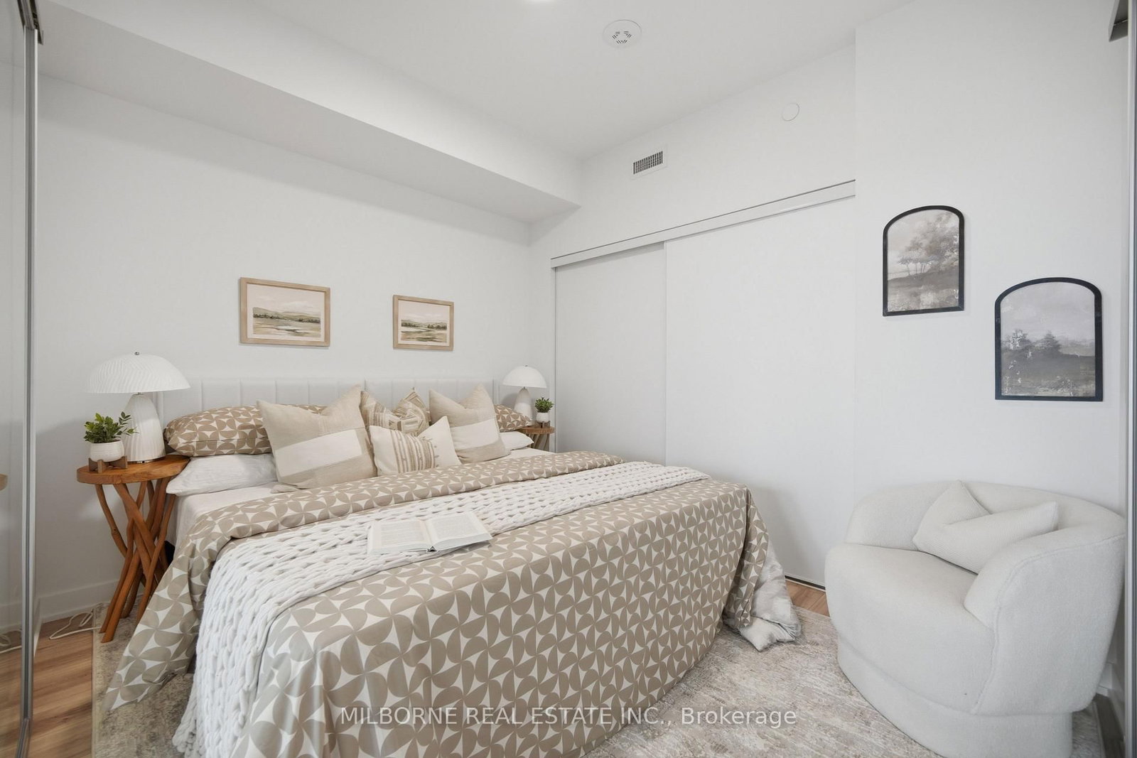 1660 Bloor Street W • #708 • Toronto, ON photo 5
