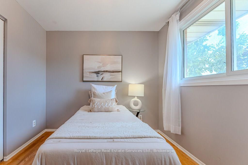 668 Maclaren Drive • Burlington, ON photo 15