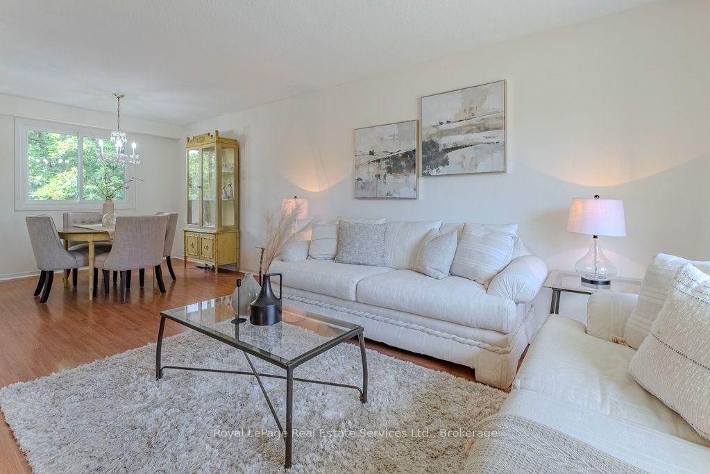 668 Maclaren Drive • Burlington, ON photo 5