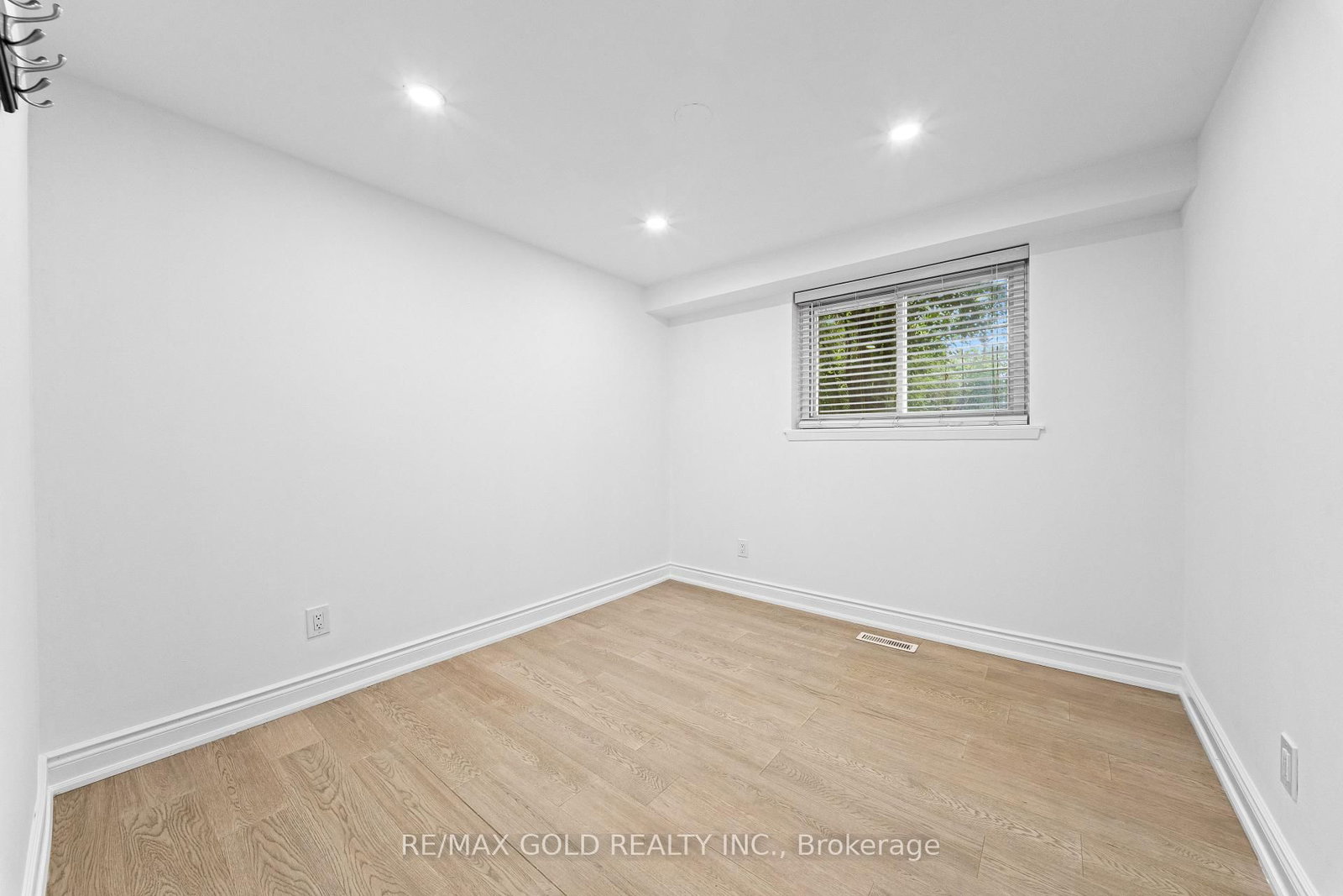 88 Goldcrest Road • Brampton, ON photo 13