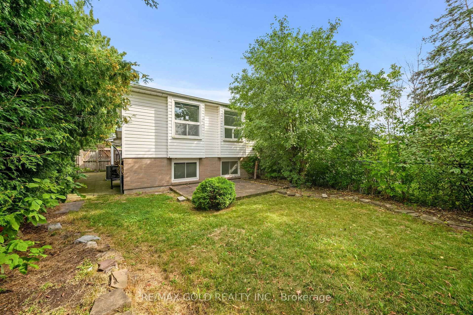 88 Goldcrest Road • Brampton, ON photo 19