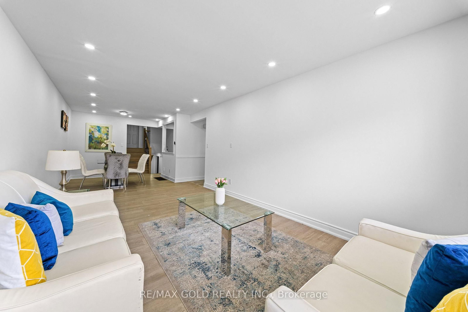 88 Goldcrest Road • Brampton, ON photo 4