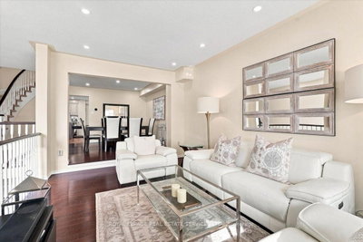 1199 LEEWOOD Drive • Oakville, ON photo 6
