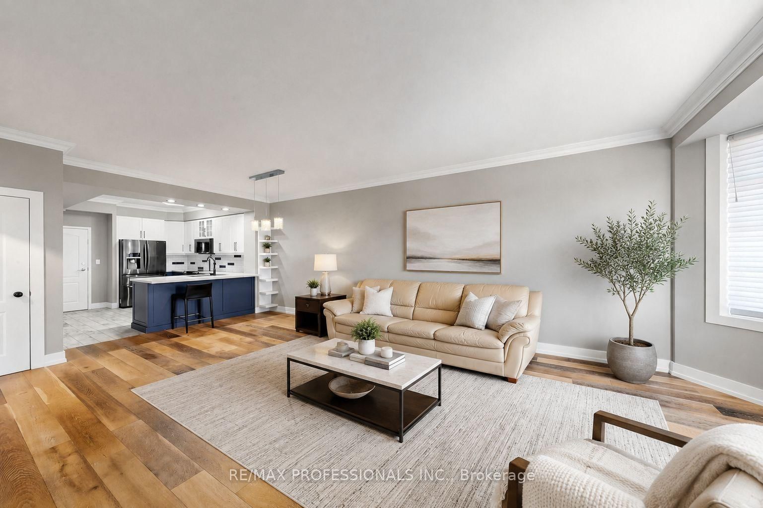 3531 Lake Shore Boulevard W • #206 • Toronto, ON photo 3